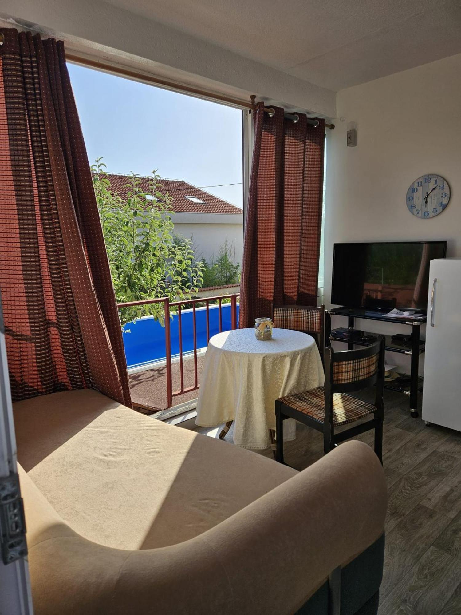 Apartments With Swimming Pool 9X4M Selce Ngoại thất bức ảnh